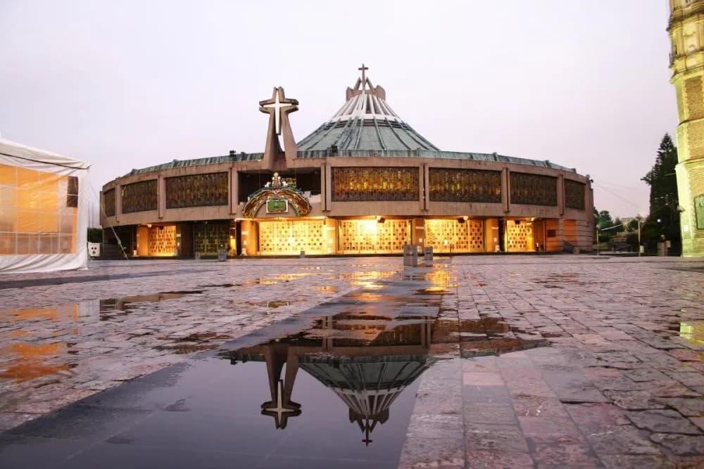 Sanktuarium Matki Bożej z Guadalupe – historia, znaczenie i praktyczne wskazówki dla pielgrzymów Sanktuarium Matki Bożej z Guadalupe – historia, znaczenie i praktyczne wskazówki dla pielgrzymów