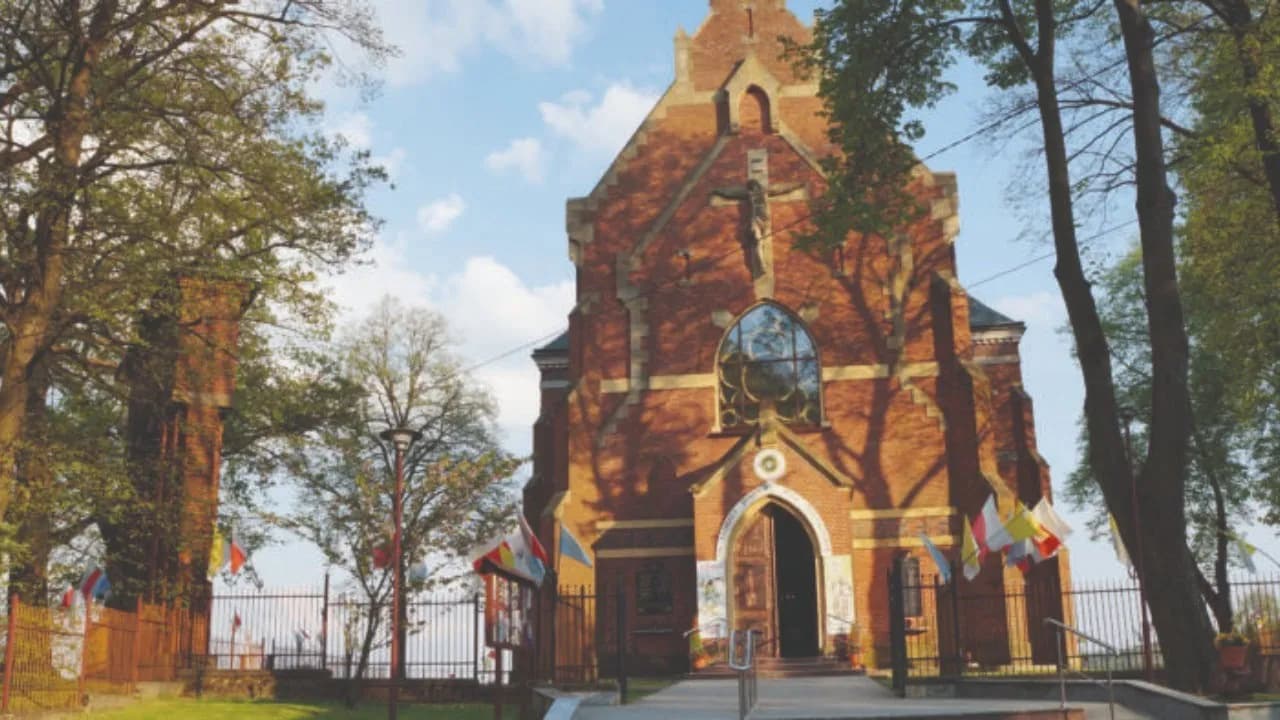 Sanktuarium św. Andrzeja Boboli w Strachocinie – historia, zwiedzanie i praktyczne wskazówki Sanktuarium św. Andrzeja Boboli w Strachocinie – historia, zwiedzanie i praktyczne wskazówki