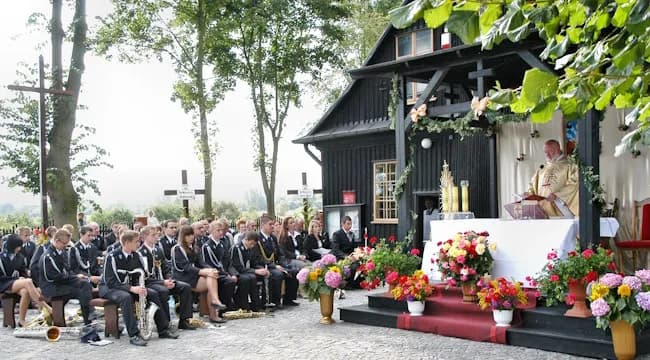 Sanktuarium Matki Bożej Gidelskiej – historia, cuda i praktyczne informacje dla pielgrzymów Sanktuarium Matki Bożej Gidelskiej – historia, cuda i praktyczne informacje dla pielgrzymów