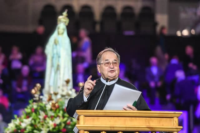 Spowiedź online radio maryja – prawda czy oszustwo? Dowiedz się teraz Spowiedź online radio maryja – prawda czy oszustwo? Dowiedz się teraz